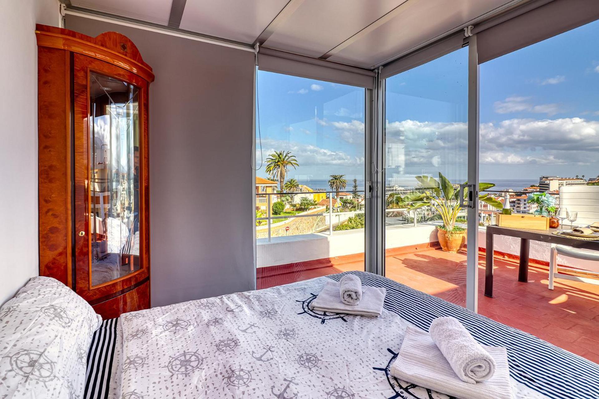 Spacious Penthouse With King-Size Bed, Huge Terrace, Ocean & Teide View Puerto de la Cruz  Exterior photo